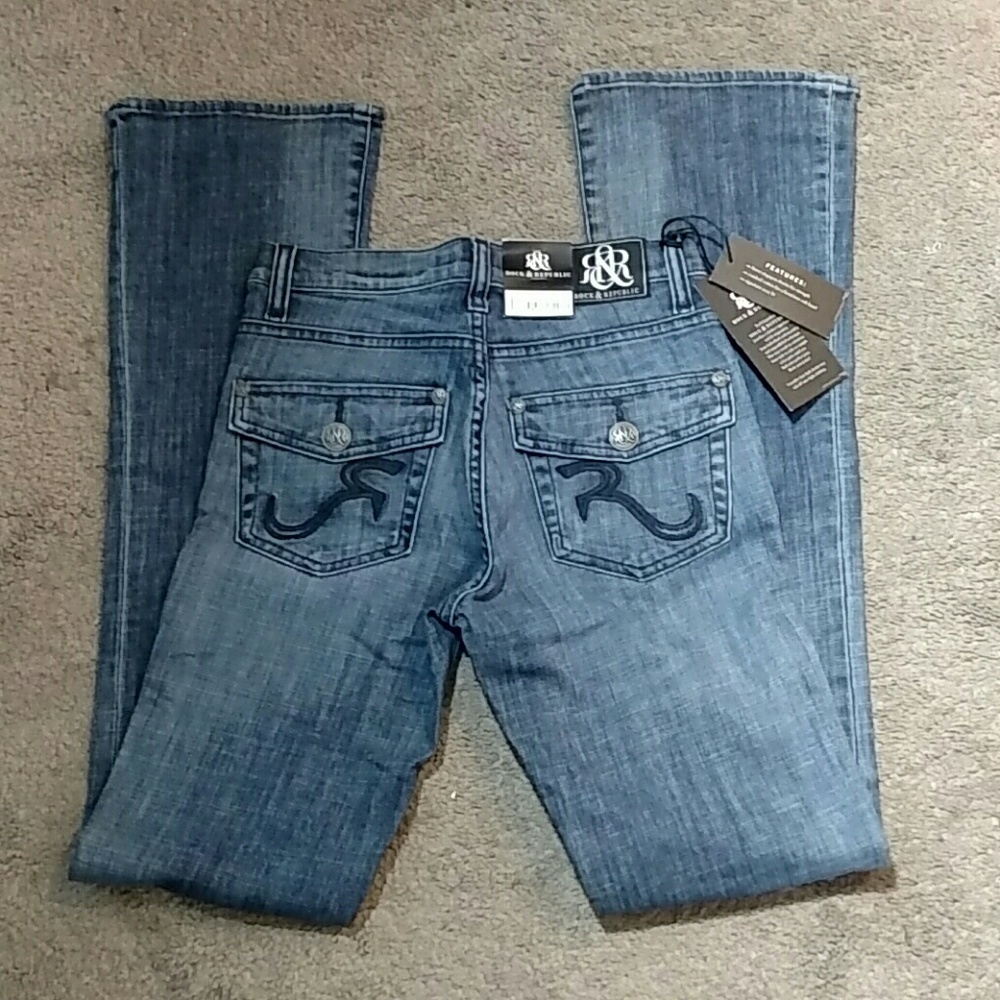 NWT Rock & Republic Kassandra Flap pocket Bootcut - Picture 3 of 6